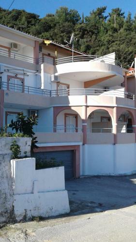 Harbour View (oceanis Apartments)
