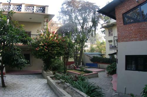 Hostal Laughing Buddha Hotel & Garden Theater