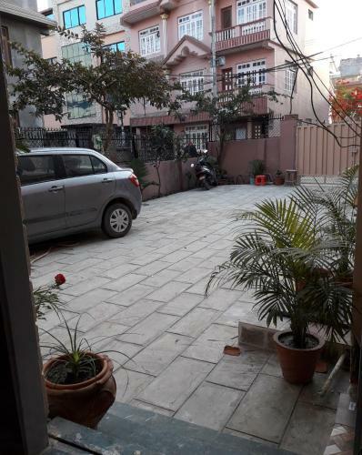 One Bhk Suit AC Apartment Gr Floor Without Balcony