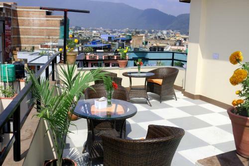 Hotel Family Ties Pvt. Ltd.