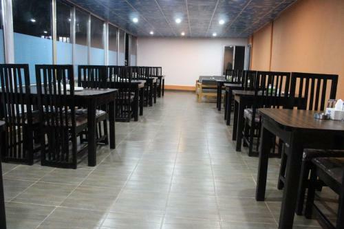 Hotel Karnali Home