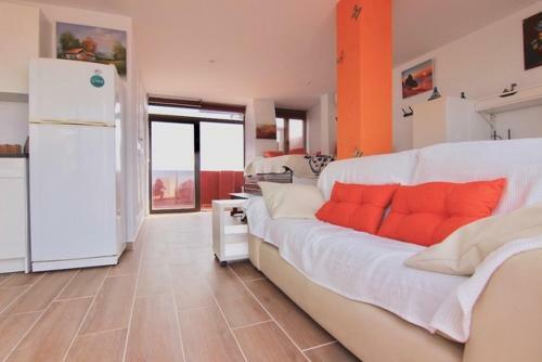 Apartamento �tico Duplex En 1a L�nea de Mar