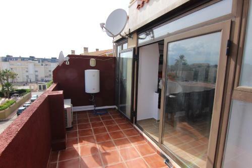 Apartamento �tico Duplex En 1a L�nea de Mar
