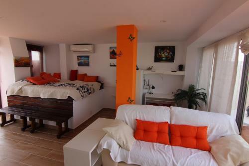 Apartamento �tico Duplex En 1a L�nea de Mar