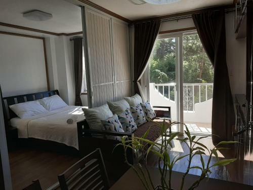 Gab's Cozyhome Apartments At Bonbel Condominium