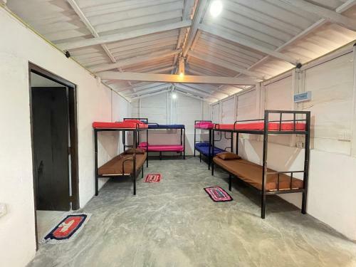 Hello Beach Hostel