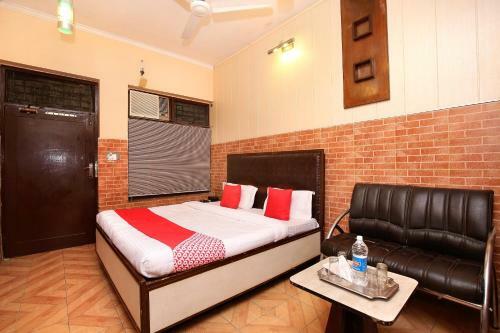 Hotel Holy City Paradise Inn