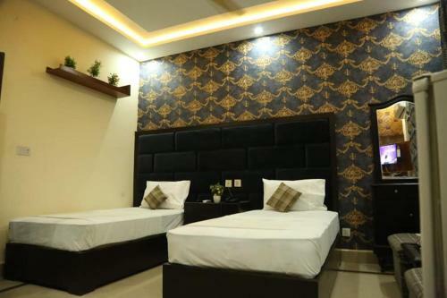 Hotel Pak Continental