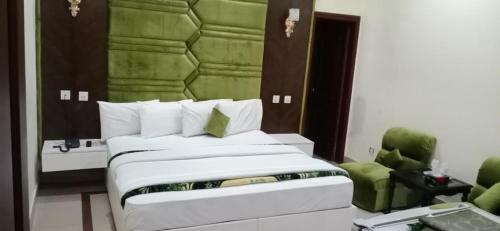 Hotel Pak Continental