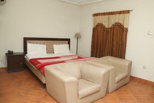 Hotels Multan