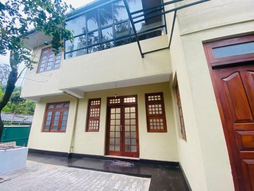 Entire House In Bandarawela