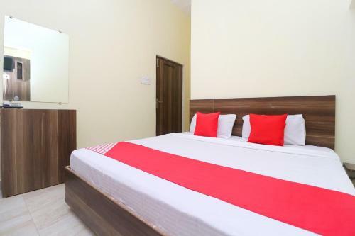 Hotel Oyo 38404 Arora Classic Guest House