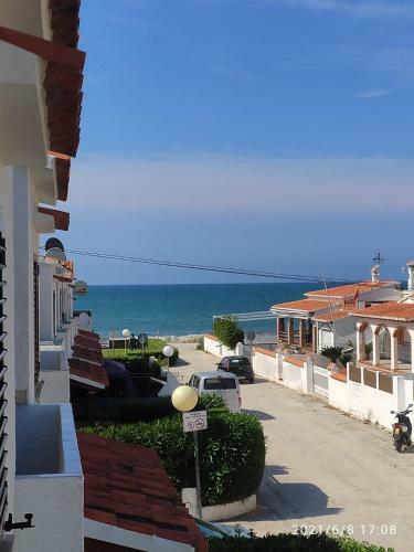 Adosado En Playa Almadraba En Denia