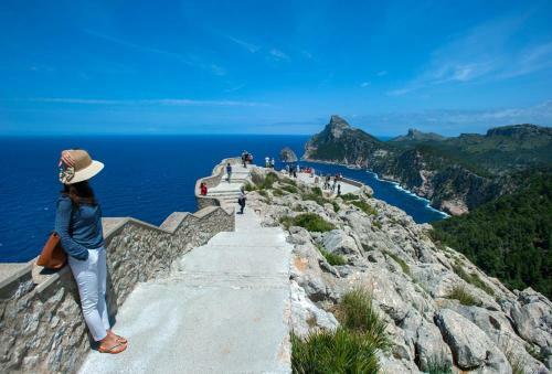 Owl Booking Villa Tia - Exclusive Holidays
