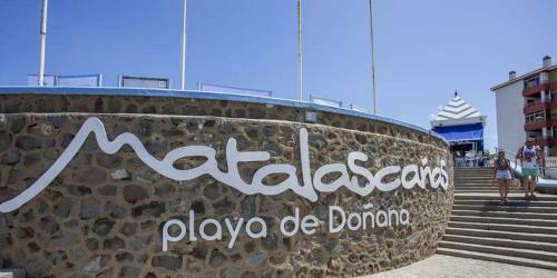 Apartamento Reina Y Pastora Con Parking