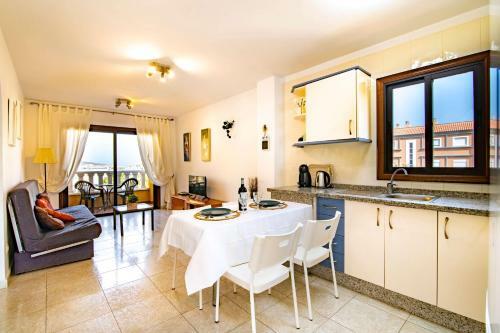 Apartamento M�dano Atalaya Pool