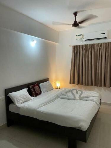 Apartamento Magnificent 2 Bhk Service Apts. With A Lovely Pool