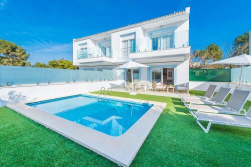 Villa Lago B! Vacaciones En Las Playas de Mallorca