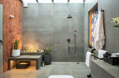 Edgewater Zamora - 3bhk Villa With Private Pool