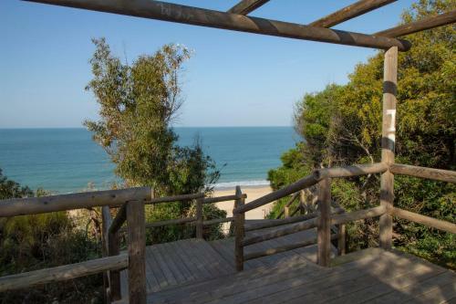 Apartamento Con Terraza Y Piscina A Metros de La Playa