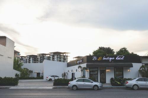 B.s Boutique Hotel