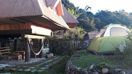 Lodge Baleh Boble Guesthouse