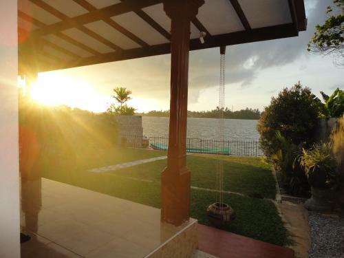 Bed & Breakfast Sapara River Guest