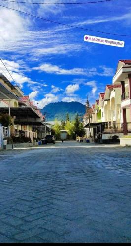 Villa Gunung Mas Berastagi