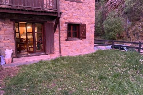 Apartamento A Pie de Pistas de Espot Zz House