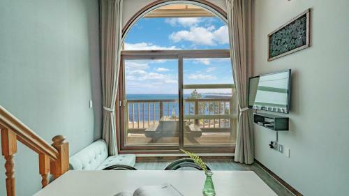 White Beach Pension