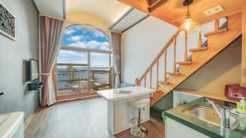 White Beach Pension