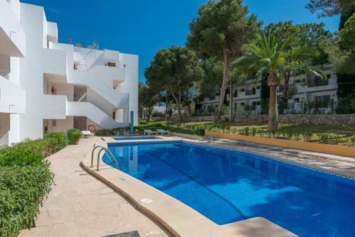 Magnific Apartment With Pool Close To The Ferrera Beach