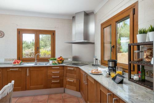 Beautiful Villa Puig Des Call For 18 Guests With Pool