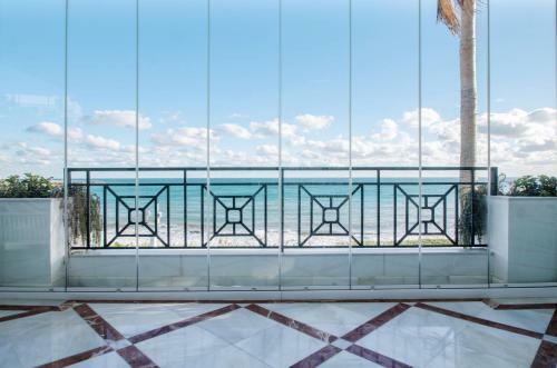 Luxury Apartment Frontal Beach In Doncella Beach