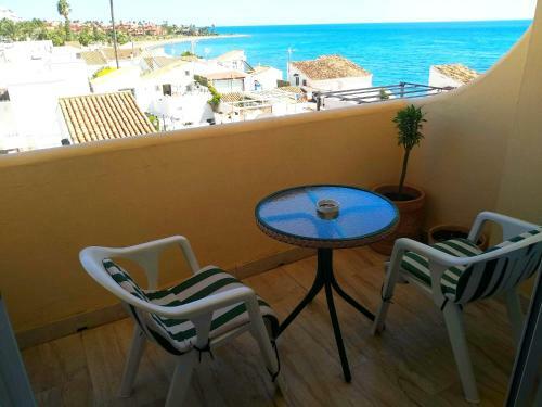 Apartamento Casa Cachita-en 1� L�nea de Playa