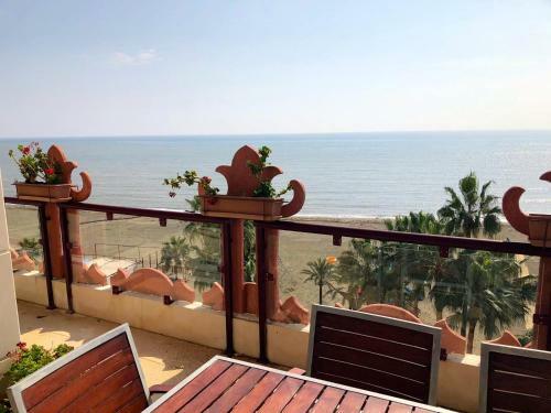 Apartamento Atico-duplex Primera Linea de Playa En El Centro de Estepona