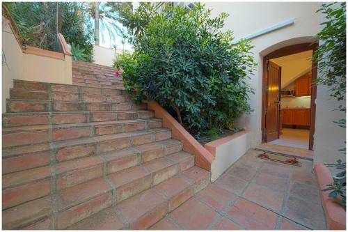 Estepona Seafront Apartment