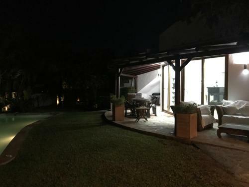 Modern 3 Bed Beach Side Private Villa