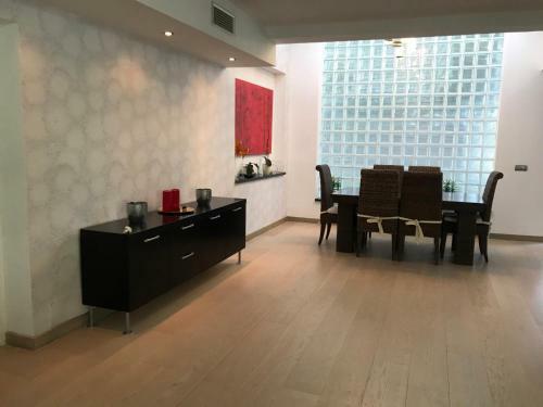 Modern 3 Bed Beach Side Private Villa