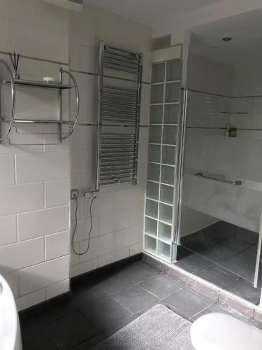 Modern 3 Bed Beach Side Private Villa