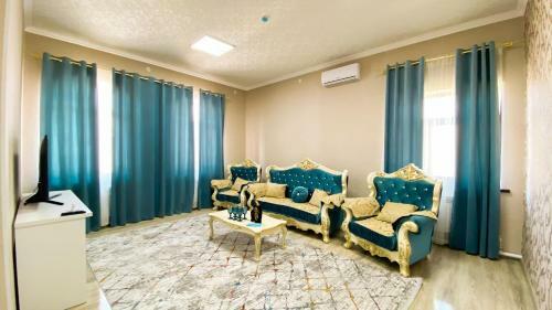 Golden Ray Hotel