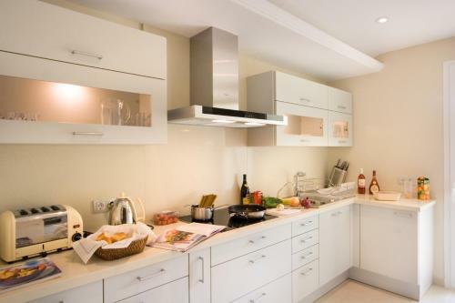 Apt 311 Heaven Beach Apartments, Guadalmansa Playa