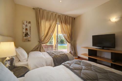 Villa 44b Calle de La Grulla