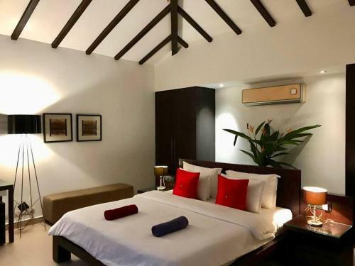 Villa Tropical Breeze 3bhk Bali Private Pool & Jacuzzi