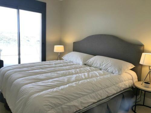 Modern Apartment In Great Community