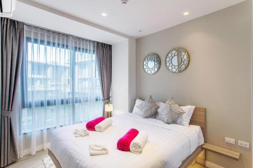 Apartment Near Bangtao Beach 2bdr 2bth #404