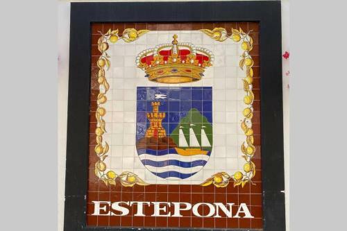 Estepona Seaview Apartment Seletur
