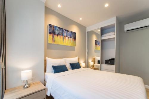 1 Bdr Pool Access Apartment Bangtao #104