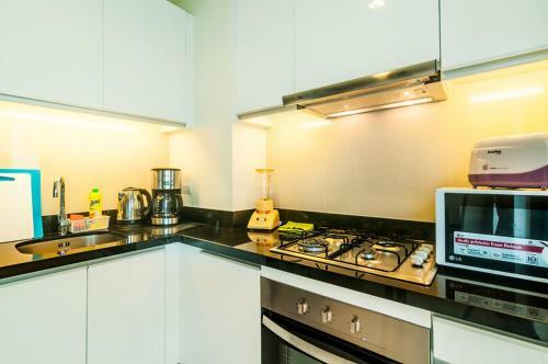 Villa 3bdr Townhouse 800m From Bangtao Beach