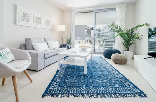 Vg- 2 Bedroom Apartment In Luxury Development